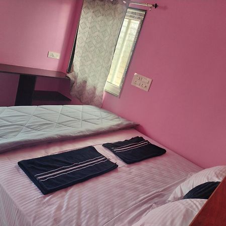 Supritha Homestay Hampi Exteriör bild