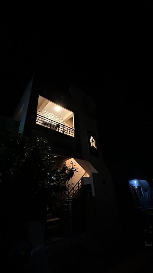Supritha Homestay Hampi Exteriör bild